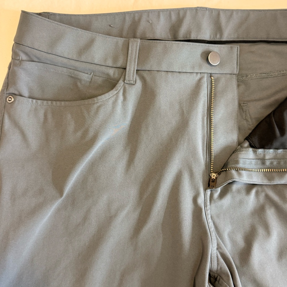 Lululemon ABC Slim-Fit 5 Pocket Pant 30L Warpstreme Gray Size 35 Men - Picture 9 of 10